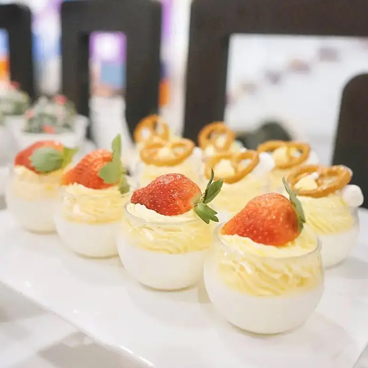 Round Small Plastic Dessert Cu - Champagne Tower Set recension och pris